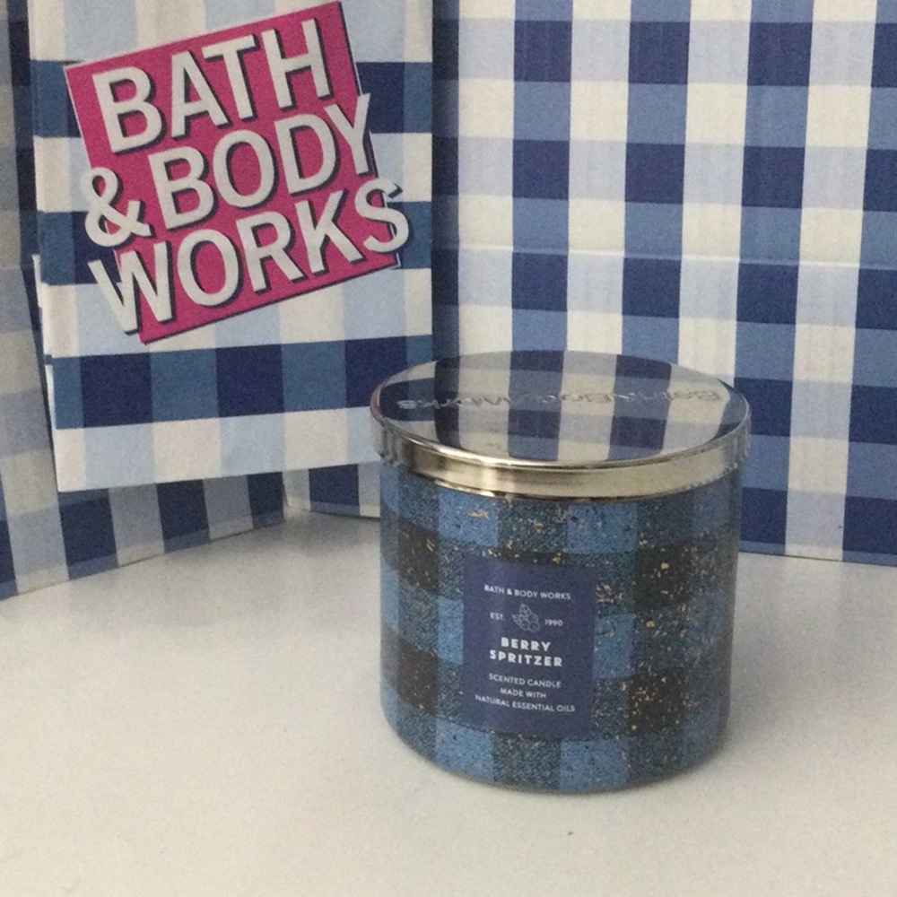 BERRY SPRITZER
3-Wick Candle